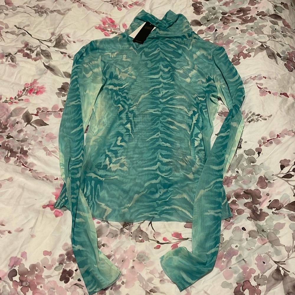 AFRM Top Size Medium